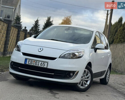 Білий Рено Гранд Сценік, об'ємом двигуна 1.5 л та пробігом 236 тис. км за 7800 $, фото 6 на Automoto.ua