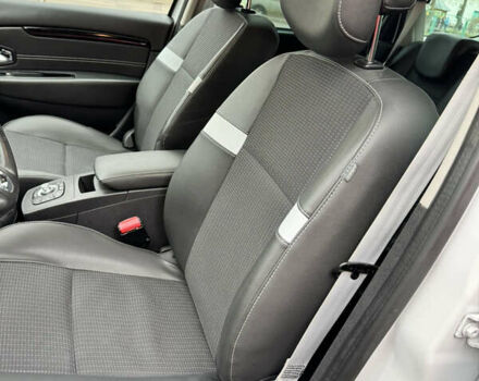 Белый Рено Гранд Сценик, объемом двигателя 1.6 л и пробегом 162 тыс. км за 10500 $, фото 47 на Automoto.ua