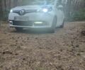 Белый Рено Гранд Сценик, объемом двигателя 1.5 л и пробегом 287 тыс. км за 8400 $, фото 2 на Automoto.ua