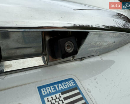 Белый Рено Гранд Сценик, объемом двигателя 1.6 л и пробегом 219 тыс. км за 9400 $, фото 21 на Automoto.ua