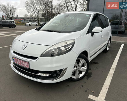 Белый Рено Гранд Сценик, объемом двигателя 1.5 л и пробегом 241 тыс. км за 9500 $, фото 97 на Automoto.ua