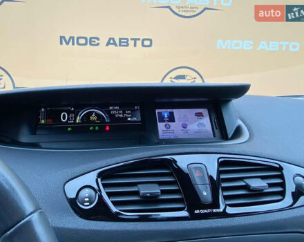 Белый Рено Гранд Сценик, объемом двигателя 1.5 л и пробегом 215 тыс. км за 8700 $, фото 12 на Automoto.ua