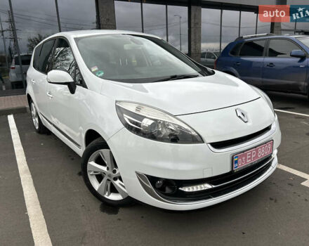 Белый Рено Гранд Сценик, объемом двигателя 1.5 л и пробегом 241 тыс. км за 9500 $, фото 98 на Automoto.ua