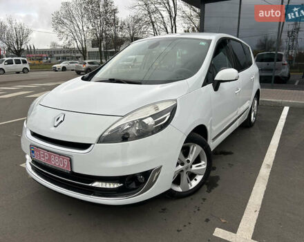 Белый Рено Гранд Сценик, объемом двигателя 1.5 л и пробегом 241 тыс. км за 9500 $, фото 167 на Automoto.ua