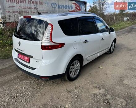 Рено Гранд Сценик 2013 в Калуше на Automoto.ua Белый Рено Гранд Сценик, объемом двигателя 1.5 л и пробегом 273 тыс. км за 7900 $, фото 6 на Automoto.ua