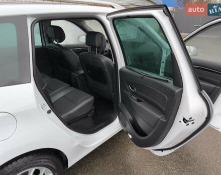 Білий Рено Гранд Сценік, об'ємом двигуна 1.5 л та пробігом 212 тис. км за 9700 $, фото 13 на Automoto.ua