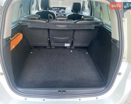 Рено Гранд Сценик 2013 в Ровно на Automoto.ua Белый Рено Гранд Сценик, объемом двигателя 1.5 л и пробегом 269 тыс. км за 9400 $, фото 23 на Automoto.ua