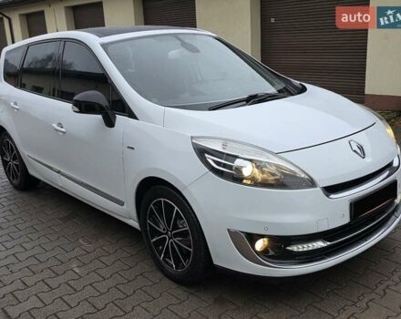 Белый Рено Гранд Сценик, объемом двигателя 1.6 л и пробегом 305 тыс. км за 7999 $, фото 17 на Automoto.ua