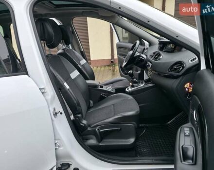 Белый Рено Гранд Сценик, объемом двигателя 1.6 л и пробегом 228 тыс. км за 8777 $, фото 52 на Automoto.ua