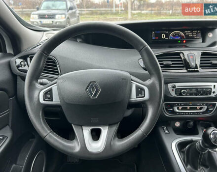 Белый Рено Гранд Сценик, объемом двигателя 1.5 л и пробегом 241 тыс. км за 9500 $, фото 161 на Automoto.ua