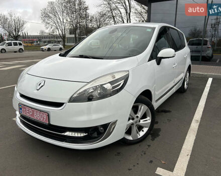 Белый Рено Гранд Сценик, объемом двигателя 1.5 л и пробегом 241 тыс. км за 9500 $, фото 143 на Automoto.ua