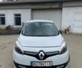 Белый Рено Гранд Сценик, объемом двигателя 1.6 л и пробегом 245 тыс. км за 10300 $, фото 1 на Automoto.ua