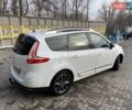 Белый Рено Гранд Сценик, объемом двигателя 1.5 л и пробегом 246 тыс. км за 9950 $, фото 4 на Automoto.ua