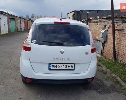 Білий Рено Гранд Сценік, об'ємом двигуна 1.5 л та пробігом 277 тис. км за 8100 $, фото 2 на Automoto.ua