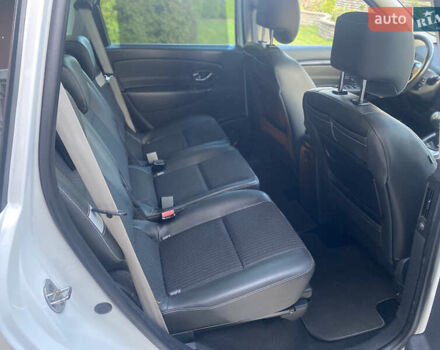 Рено Гранд Сценик 2013 в Ровно на Automoto.ua Белый Рено Гранд Сценик, объемом двигателя 1.5 л и пробегом 269 тыс. км за 9400 $, фото 25 на Automoto.ua