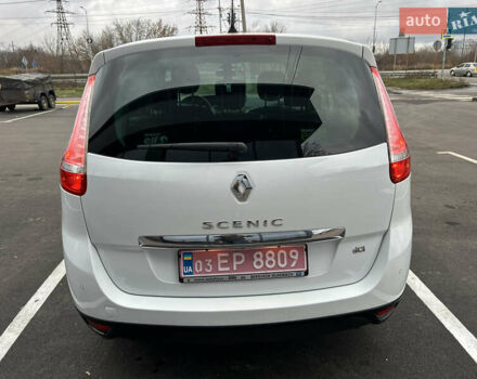 Белый Рено Гранд Сценик, объемом двигателя 1.5 л и пробегом 241 тыс. км за 9500 $, фото 152 на Automoto.ua