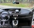 Білий Рено Гранд Сценік, об'ємом двигуна 1.5 л та пробігом 275 тис. км за 9500 $, фото 4 на Automoto.ua