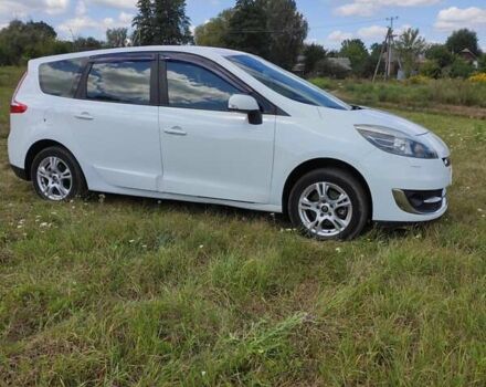 Білий Рено Гранд Сценік, об'ємом двигуна 1.5 л та пробігом 226 тис. км за 8000 $, фото 15 на Automoto.ua