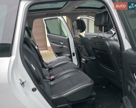 Белый Рено Гранд Сценик, объемом двигателя 1.6 л и пробегом 305 тыс. км за 7999 $, фото 34 на Automoto.ua