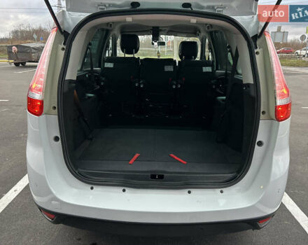 Белый Рено Гранд Сценик, объемом двигателя 1.5 л и пробегом 241 тыс. км за 9500 $, фото 77 на Automoto.ua