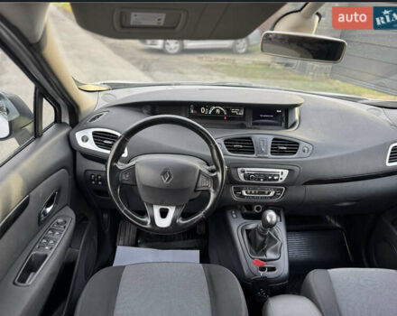 Белый Рено Гранд Сценик, объемом двигателя 1.5 л и пробегом 232 тыс. км за 8500 $, фото 20 на Automoto.ua