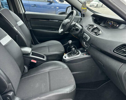 Белый Рено Гранд Сценик, объемом двигателя 1.5 л и пробегом 241 тыс. км за 9500 $, фото 156 на Automoto.ua