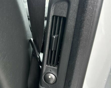 Белый Рено Гранд Сценик, объемом двигателя 1.5 л и пробегом 241 тыс. км за 9500 $, фото 118 на Automoto.ua