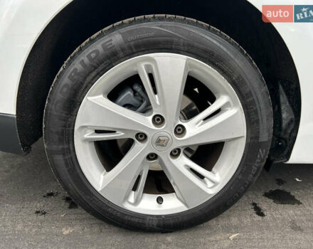 Белый Рено Гранд Сценик, объемом двигателя 1.5 л и пробегом 241 тыс. км за 9500 $, фото 69 на Automoto.ua