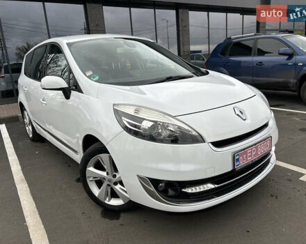 Белый Рено Гранд Сценик, объемом двигателя 1.5 л и пробегом 241 тыс. км за 9500 $, фото 34 на Automoto.ua