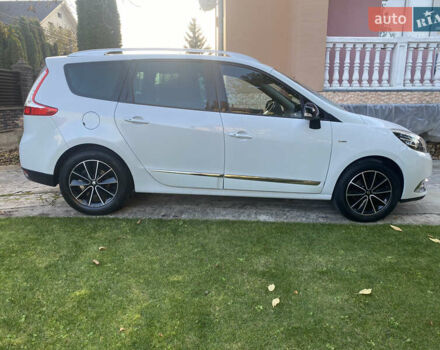 Рено Гранд Сценик 2013 в Ровно на Automoto.ua Белый Рено Гранд Сценик, объемом двигателя 1.5 л и пробегом 269 тыс. км за 9400 $, фото 3 на Automoto.ua