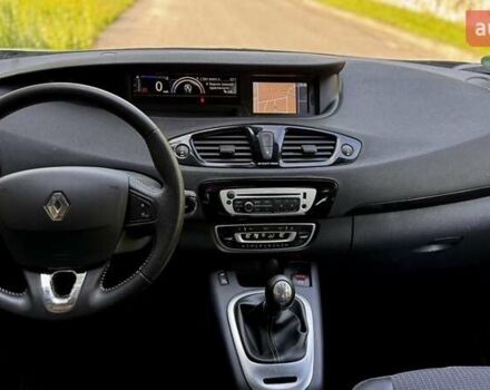 Білий Рено Гранд Сценік, об'ємом двигуна 1.2 л та пробігом 177 тис. км за 6999 $, фото 8 на Automoto.ua