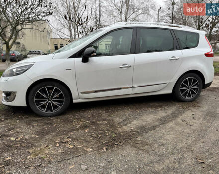 Белый Рено Гранд Сценик, объемом двигателя 1.6 л и пробегом 162 тыс. км за 10500 $, фото 12 на Automoto.ua