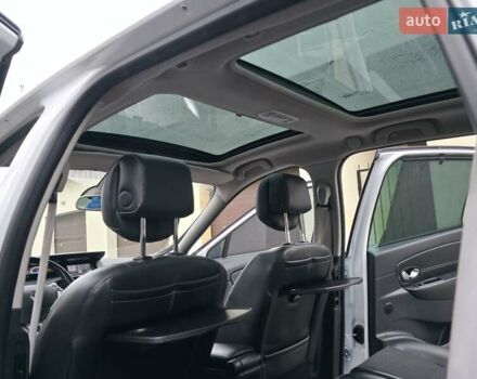 Белый Рено Гранд Сценик, объемом двигателя 1.6 л и пробегом 228 тыс. км за 8777 $, фото 41 на Automoto.ua