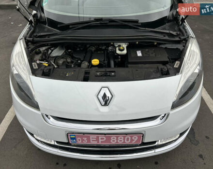 Белый Рено Гранд Сценик, объемом двигателя 1.5 л и пробегом 241 тыс. км за 9500 $, фото 164 на Automoto.ua