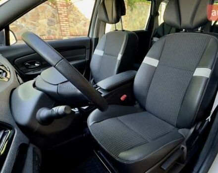 Білий Рено Гранд Сценік, об'ємом двигуна 1.2 л та пробігом 177 тис. км за 6999 $, фото 5 на Automoto.ua