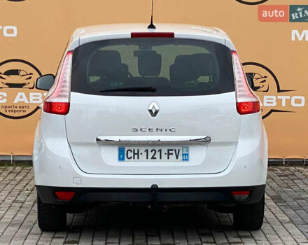 Білий Рено Гранд Сценік, об'ємом двигуна 1.5 л та пробігом 215 тис. км за 8700 $, фото 6 на Automoto.ua