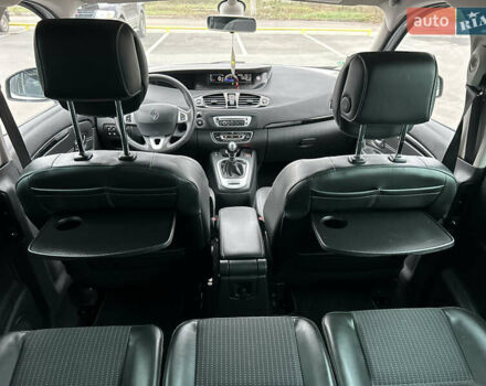 Белый Рено Гранд Сценик, объемом двигателя 1.5 л и пробегом 241 тыс. км за 9500 $, фото 115 на Automoto.ua