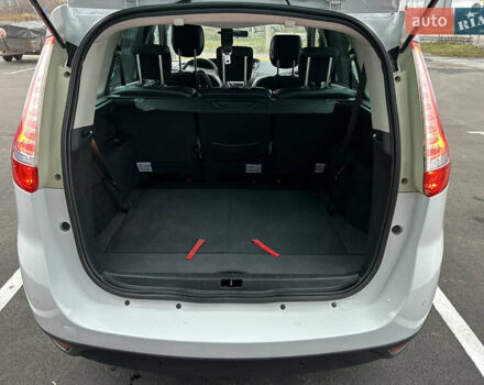 Белый Рено Гранд Сценик, объемом двигателя 1.5 л и пробегом 241 тыс. км за 9500 $, фото 75 на Automoto.ua