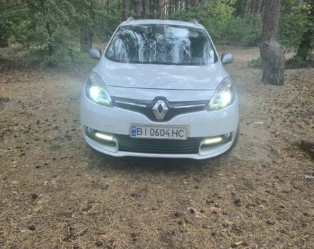 Белый Рено Гранд Сценик, объемом двигателя 1.5 л и пробегом 287 тыс. км за 8400 $, фото 3 на Automoto.ua