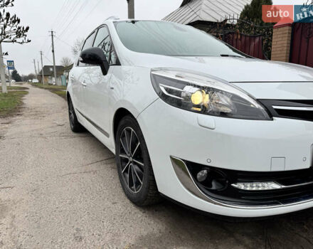 Белый Рено Гранд Сценик, объемом двигателя 1.6 л и пробегом 162 тыс. км за 10500 $, фото 4 на Automoto.ua