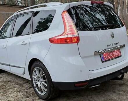 Білий Рено Гранд Сценік, об'ємом двигуна 1.5 л та пробігом 212 тис. км за 9350 $, фото 2 на Automoto.ua