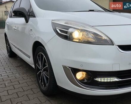 Белый Рено Гранд Сценик, объемом двигателя 1.6 л и пробегом 228 тыс. км за 8777 $, фото 19 на Automoto.ua