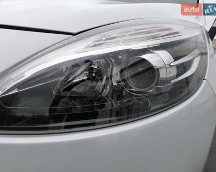 Білий Рено Гранд Сценік, об'ємом двигуна 1.5 л та пробігом 212 тис. км за 9700 $, фото 9 на Automoto.ua