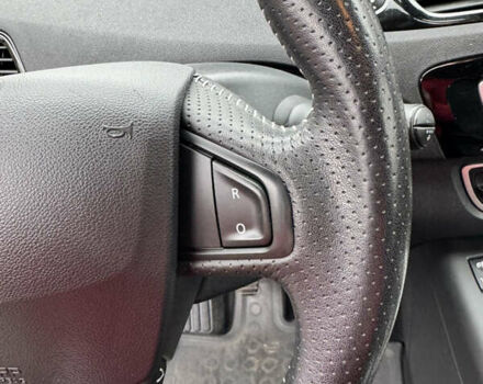 Белый Рено Гранд Сценик, объемом двигателя 1.6 л и пробегом 162 тыс. км за 10500 $, фото 39 на Automoto.ua