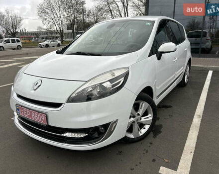 Белый Рено Гранд Сценик, объемом двигателя 1.5 л и пробегом 241 тыс. км за 9500 $, фото 37 на Automoto.ua