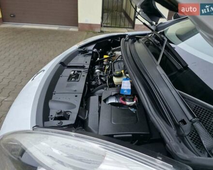 Белый Рено Гранд Сценик, объемом двигателя 1.6 л и пробегом 305 тыс. км за 7999 $, фото 26 на Automoto.ua