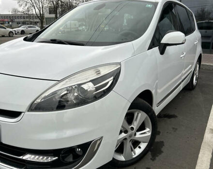 Белый Рено Гранд Сценик, объемом двигателя 1.5 л и пробегом 241 тыс. км за 9500 $, фото 139 на Automoto.ua