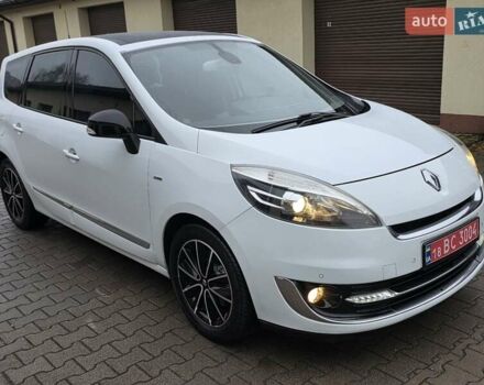 Белый Рено Гранд Сценик, объемом двигателя 1.6 л и пробегом 228 тыс. км за 8777 $, фото 15 на Automoto.ua