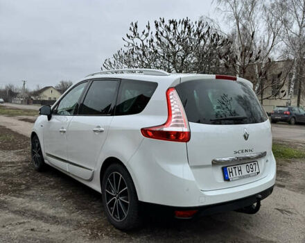 Белый Рено Гранд Сценик, объемом двигателя 1.6 л и пробегом 162 тыс. км за 10500 $, фото 16 на Automoto.ua
