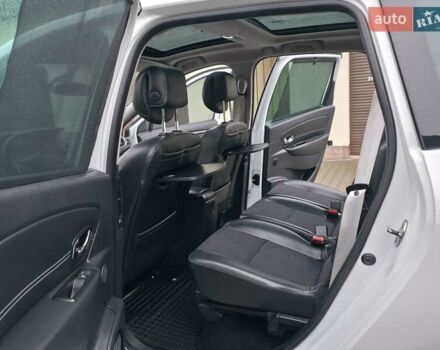 Белый Рено Гранд Сценик, объемом двигателя 1.6 л и пробегом 228 тыс. км за 8777 $, фото 37 на Automoto.ua